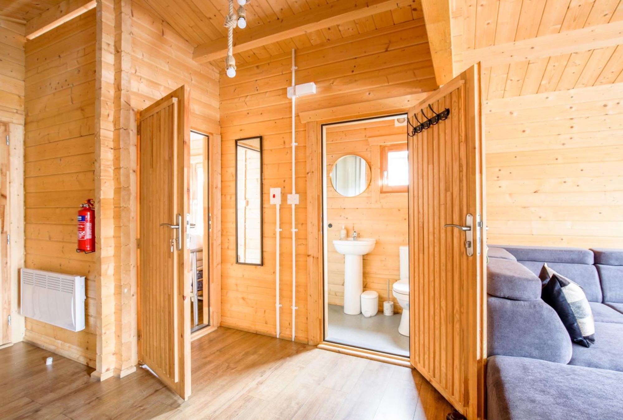 The Baltic Cabin - Cains Brewery Village ลิเวอร์พูล ภายนอก รูปภาพ
