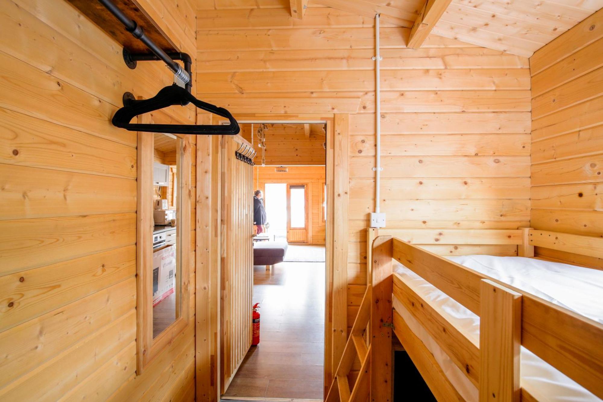 The Baltic Cabin - Cains Brewery Village ลิเวอร์พูล ภายนอก รูปภาพ